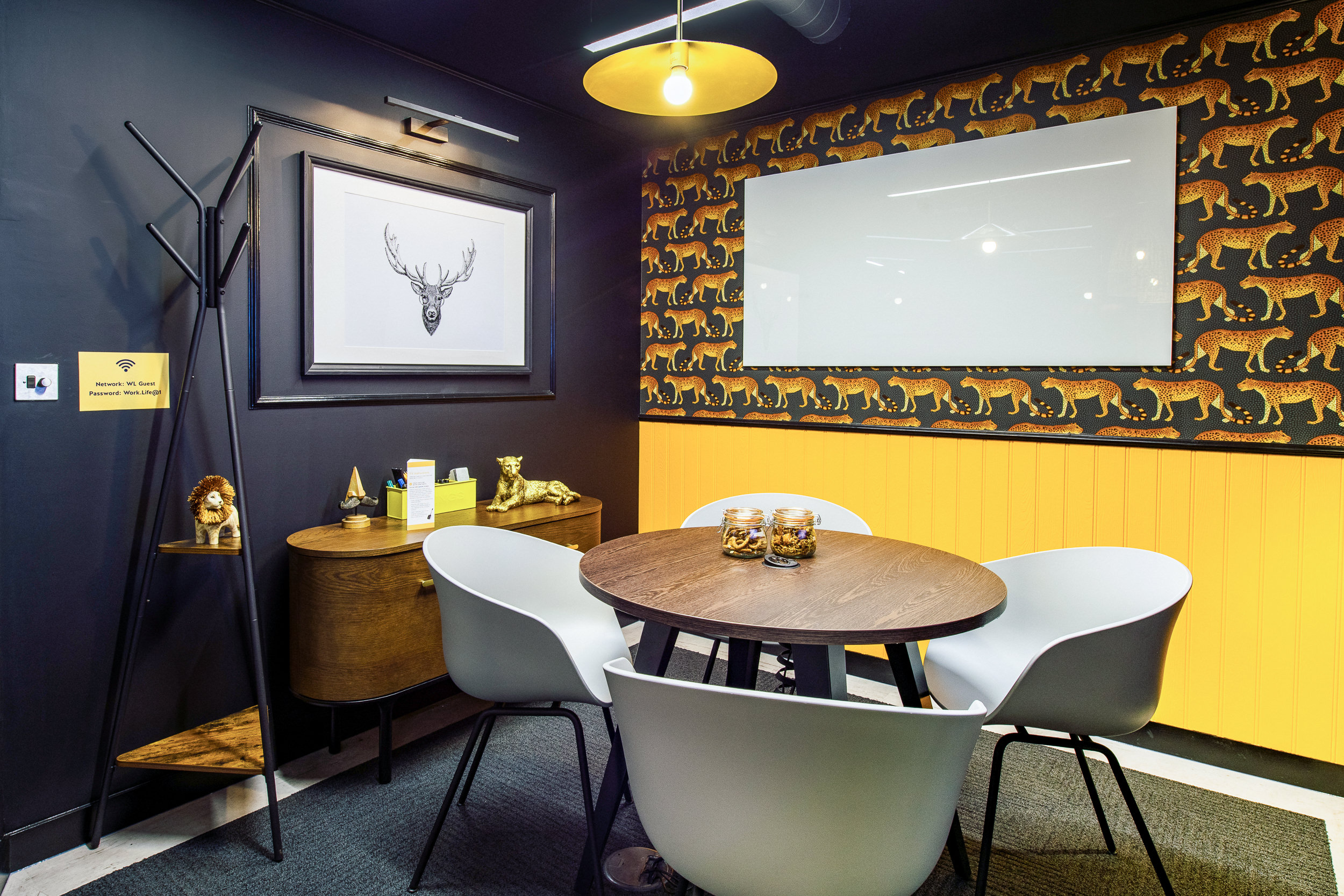 Meeting room for Work.Life with furniture by Platfform.